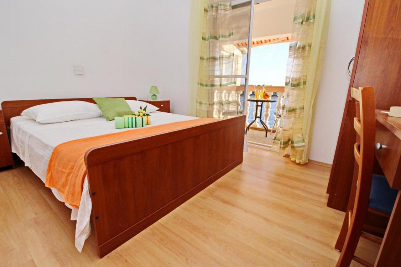 Apartments Villa Senija Prižba Dış mekan fotoğraf