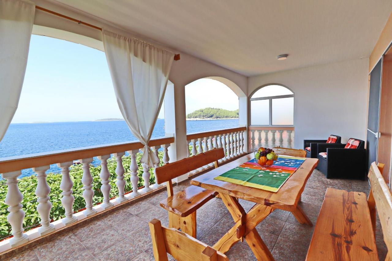 Apartments Villa Senija Prižba Dış mekan fotoğraf